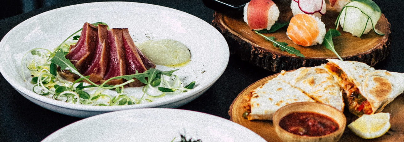 Meal on plates menu122x